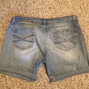 Aeropostale shorts. Size 13/14